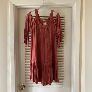 Knox Rose Cold Shoulder Dress - Sz L - Salmon